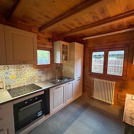 Hotel Letterario Locanda Collomb La Thuile Luaran gambar